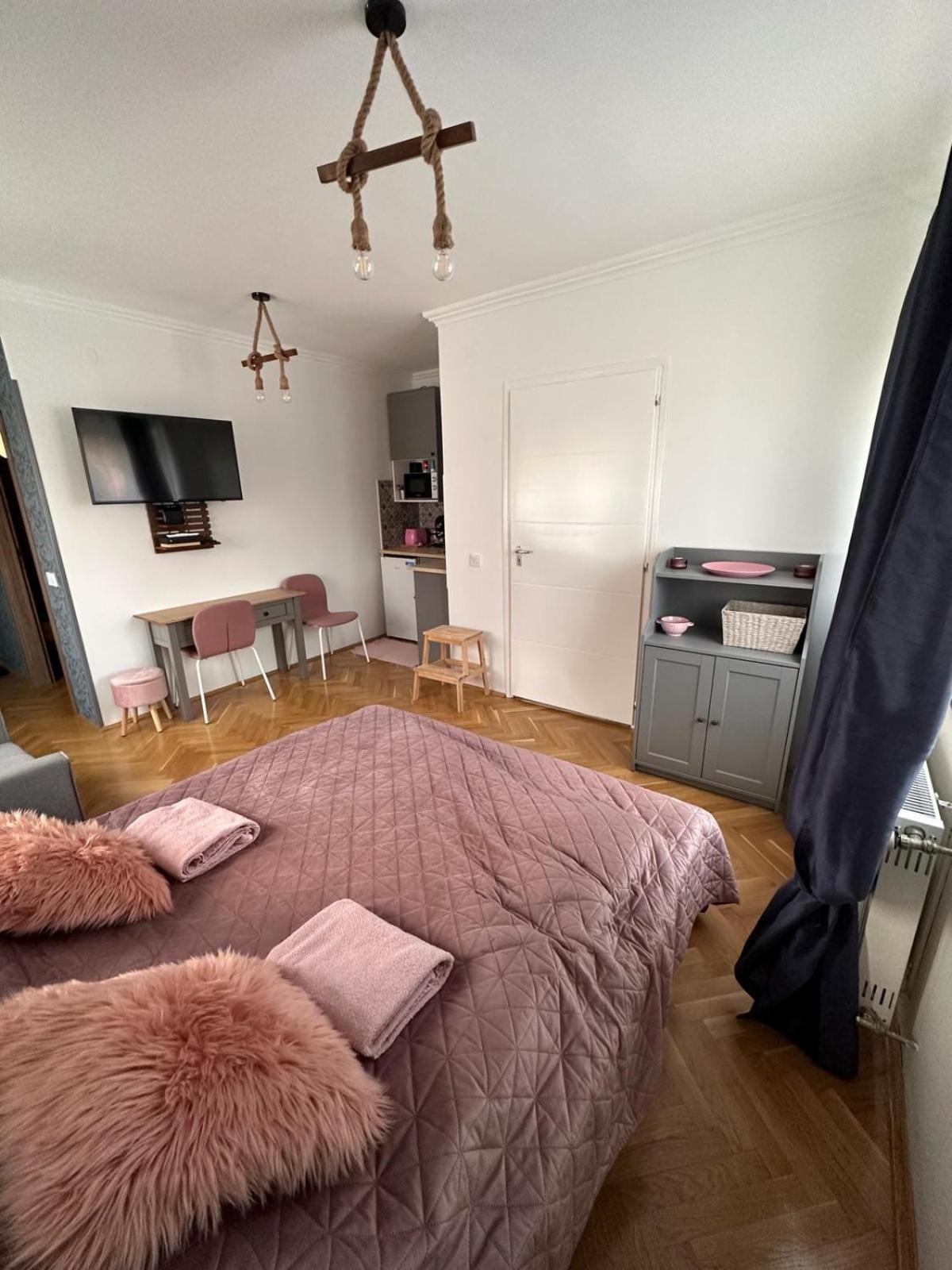 Berc Apartman Egerszalok Exterior photo