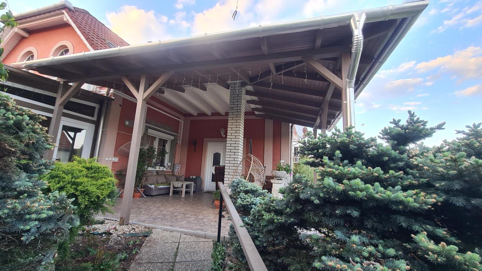 Berc Apartman Egerszalok Exterior photo